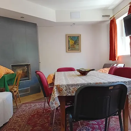 Podhradi Mitrov